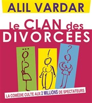 Le clan des divorcées Le Paris - salle 1 Affiche