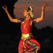 Récital de danse bharata natyam Centre Mandapa Affiche