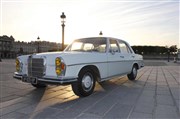 Balade guidée en voiture de collection - Mercedes 280 SE de 1970 : Paris Insolite Mtro Bercy Affiche