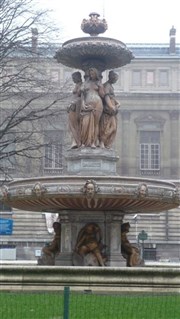 Balade en autonomie : Les fontaines du Palais Royal | par Gilles Henry Mtro Opra Affiche