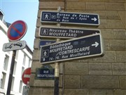 Visite guidée : Le quartier Mouffetard : Trésors visibles et cachés | par Michel Faul Mtro Place Monge Affiche