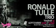 Ronald Tulle Trio invite Tony Chasseur Le Baiser Sal Affiche