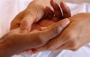 Atelier massage : les mains et les bras Atelier-etc Affiche