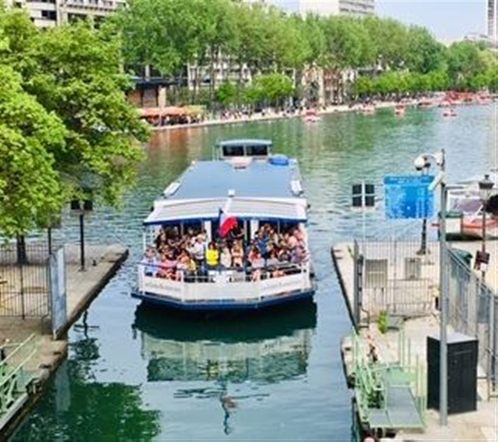 Visite guidée : D'hier à aujourd'hui, une balade pittoresque dans le village de la Villette le long des canaux par Bruno Barthelemy