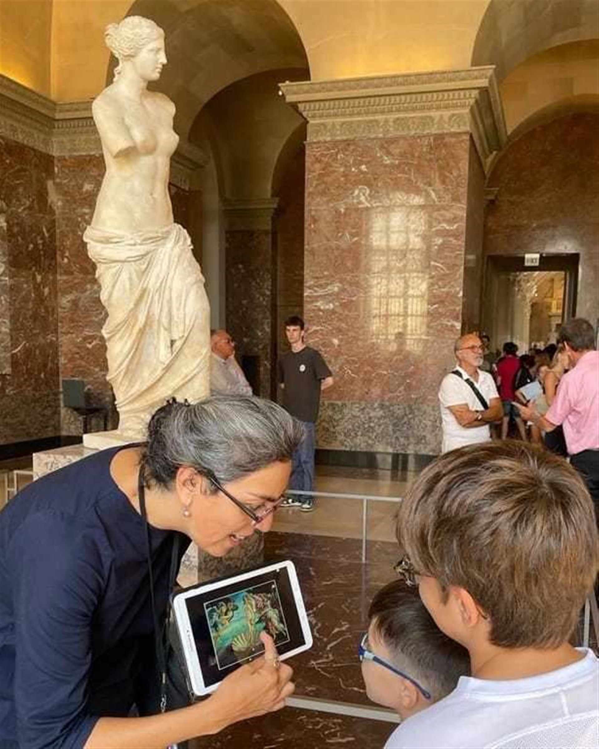 Visite guidée Enfants : Oeuvres majeures du Louvre   par ParisInTour