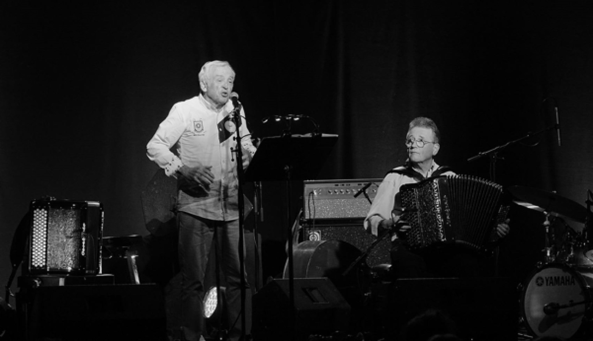 Robert Latxague et Leonardo Montana : lecture musicale, les mots par les notes