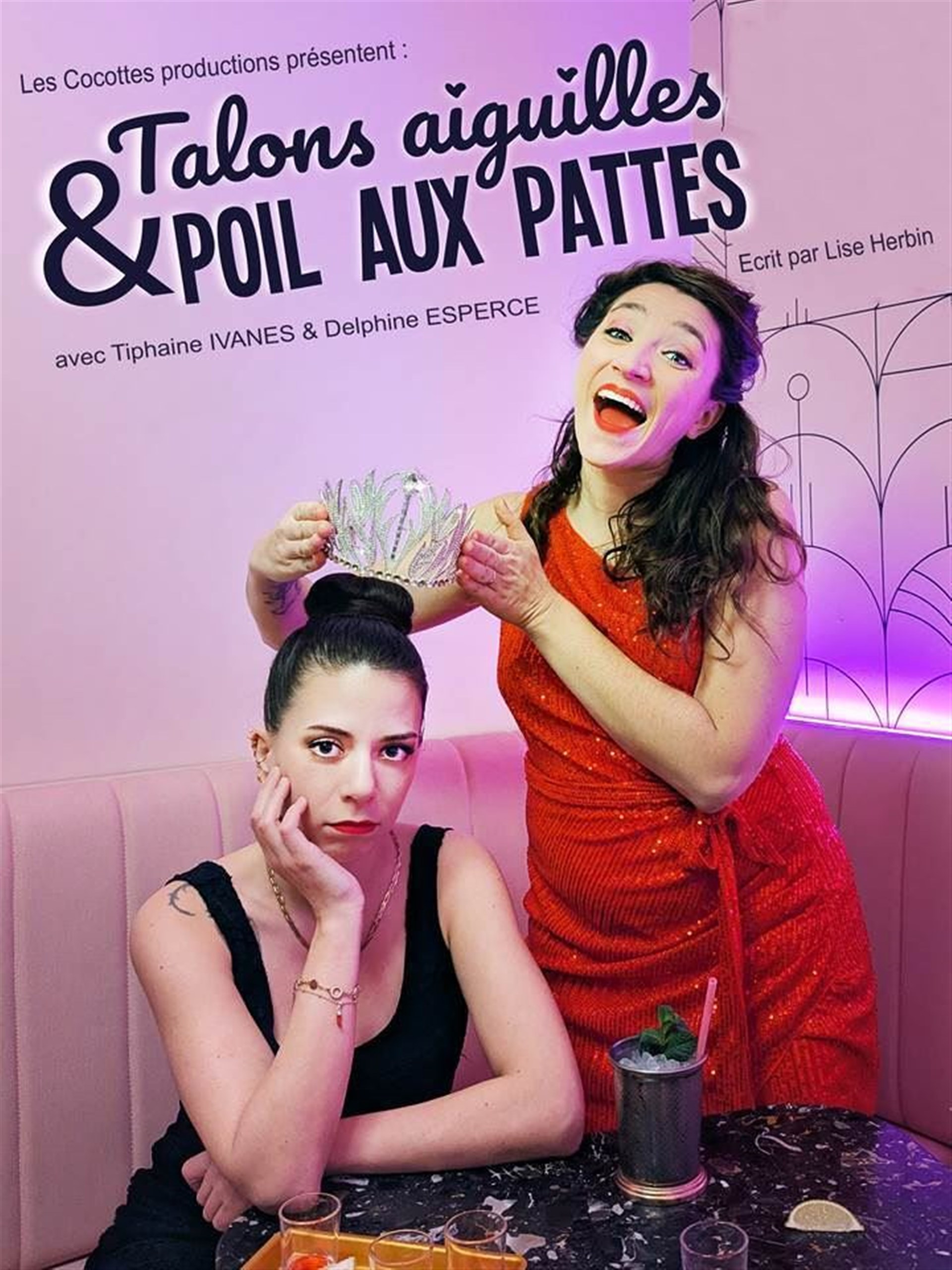 Talons aiguilles et poils aux pattes