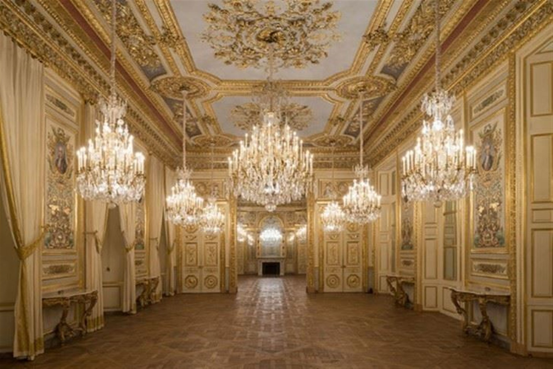 Visite guidée : Visite d'exception à l'Hôtel de la Marine