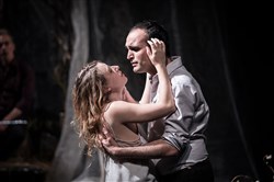 Affiche de Traviata Vous méritez un avenir meilleur