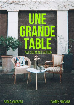 Affiche de Une grande table avec du monde autour