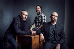 Affiche de The Bad Plus featuring Ethan Iverson, Dave King, Reid Anderson