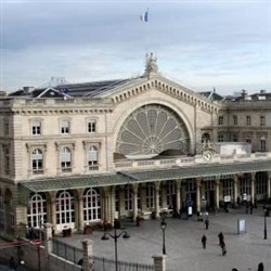 Affiche de Visite guidée : De la Gare de l'Est au couvent des Récollets et à l'hôpital Saint-Louis | par Michel Lhéritier