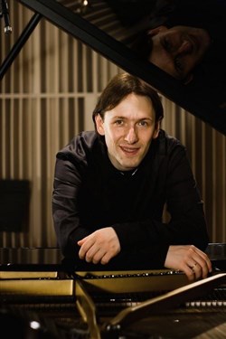 Affiche de Récital du pianiste Antoine Bouvy : Mozart, Liszt et Debussy