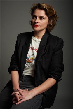 Affiche de Lucie Carbone dans Un nouveau spectacle qui part en prod