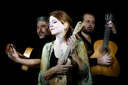 Affiche de El Trio de Mis Amores | avec Agnès Jaoui
