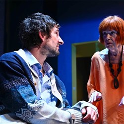 Affiche de Demain la revanche | avec Gaspard Proust et Jean-Luc Moreau