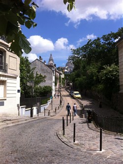 Affiche de Visite guidée : Balade dans le Montmartre sacré et profane | par Mathou Loetitia