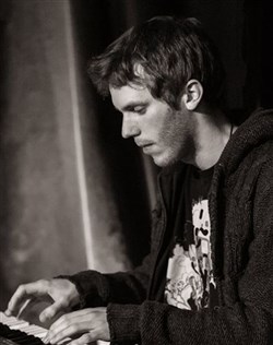 Affiche de Simon Chivallon Trio | #JazzDeDemain