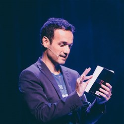 Affiche de Fabien Olicard dans Singularité