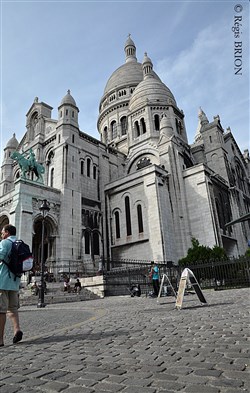 Affiche de Visite guidée : La butte Montmartre | par Cécile Le Nezet