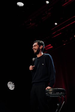 Affiche de Lucas Hueso à la Relève | Lyon