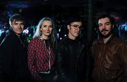 Affiche de Sylvaine Helary - Glowing Live