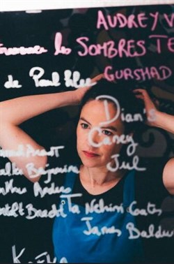 Affiche de Audrey Vernon dans Comment traverser les sombres temps