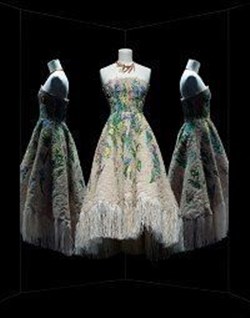 Affiche de Visite guidée : Exposition Christian Dior, couturier du rêve | par Loetitia Mathou