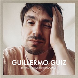 Affiche de Guillermo Guiz en train d'écrire le prochain