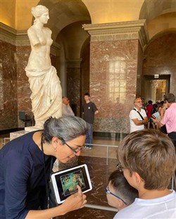 Affiche de Visite guidée Enfants : Oeuvres majeures du Louvre l par ParisInTour
