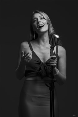 Affiche de Biddie Briaval trio