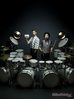 Affiche de Fills Monkey dans We will drum you