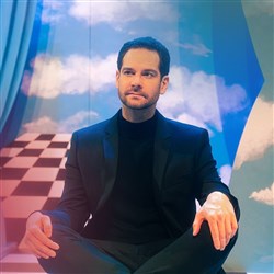 Affiche de Rémi Larrousse dans Confidences d'un illusionniste