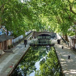 Affiche de Visite guidée à Paris : Les secrets et mystères du canal Saint-Martin | par Calliopée - Art & Culture
