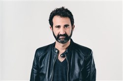 Affiche de Mathieu Madenian dans Un spectacle familial