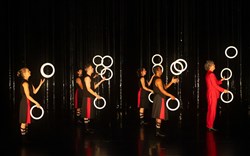 Affiche de Heka : Tout n'est qu'un faux-semblant