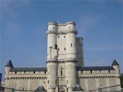 Affiche de Visite guidée : Le château de Vincennes | par Loetitia Mathou
