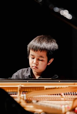 Affiche de Eric Muller & Akin Nilphairoana, récital de piano