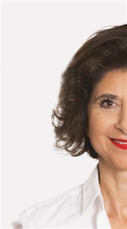 Affiche de Corinne Zarzavatdjian dans Un nom à coucher dehors !