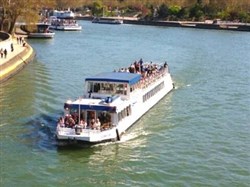 Affiche de Happy hour : Croisière Happy Hour en Seine