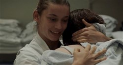 Affiche de Au bord du monde, un film de Sophie Muselle & Guérin Van de Vorst