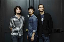 Affiche de Heo Trio