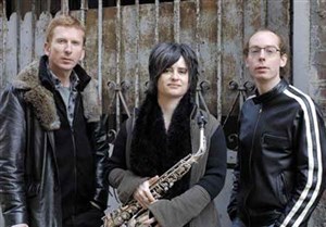Affiche de Géraldine Laurent : time out trio | Nouvel espace culturel