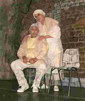 Affiche de Les chaises | Le Tremplin Theatre