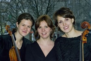 Affiche de Le trio Agapé, violon, violoncelle, piano joue Chostakovitch, Arensky, Bacri. Concert Jeunes Talents