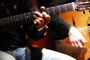 Affiche de Aurélien Trigo acompagne Frangy Delporte Trio : Concert Jazz manouche