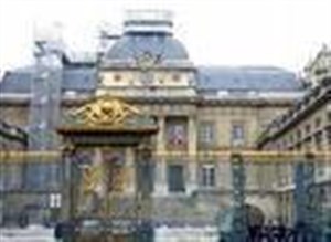 Affiche de Palais de justice en fonctionnement