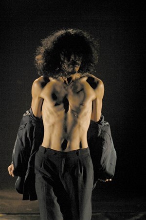 Affiche de Danse Buto Installation corporelle