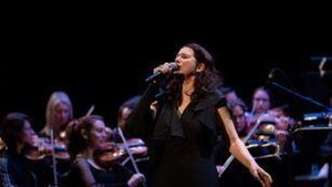 Affiche de Claire Diterzi & HB Orchestra : Diterzi Symphonique