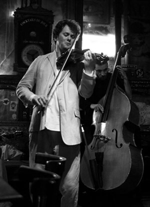 Affiche de Nuit Duvel du Swing Gitan : Daniel John Martin invite Angelo Debarre et Matthieu Chatelain